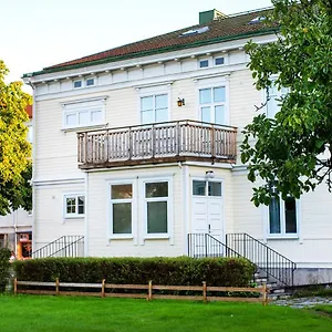 Vandrarhem Vänersborgs